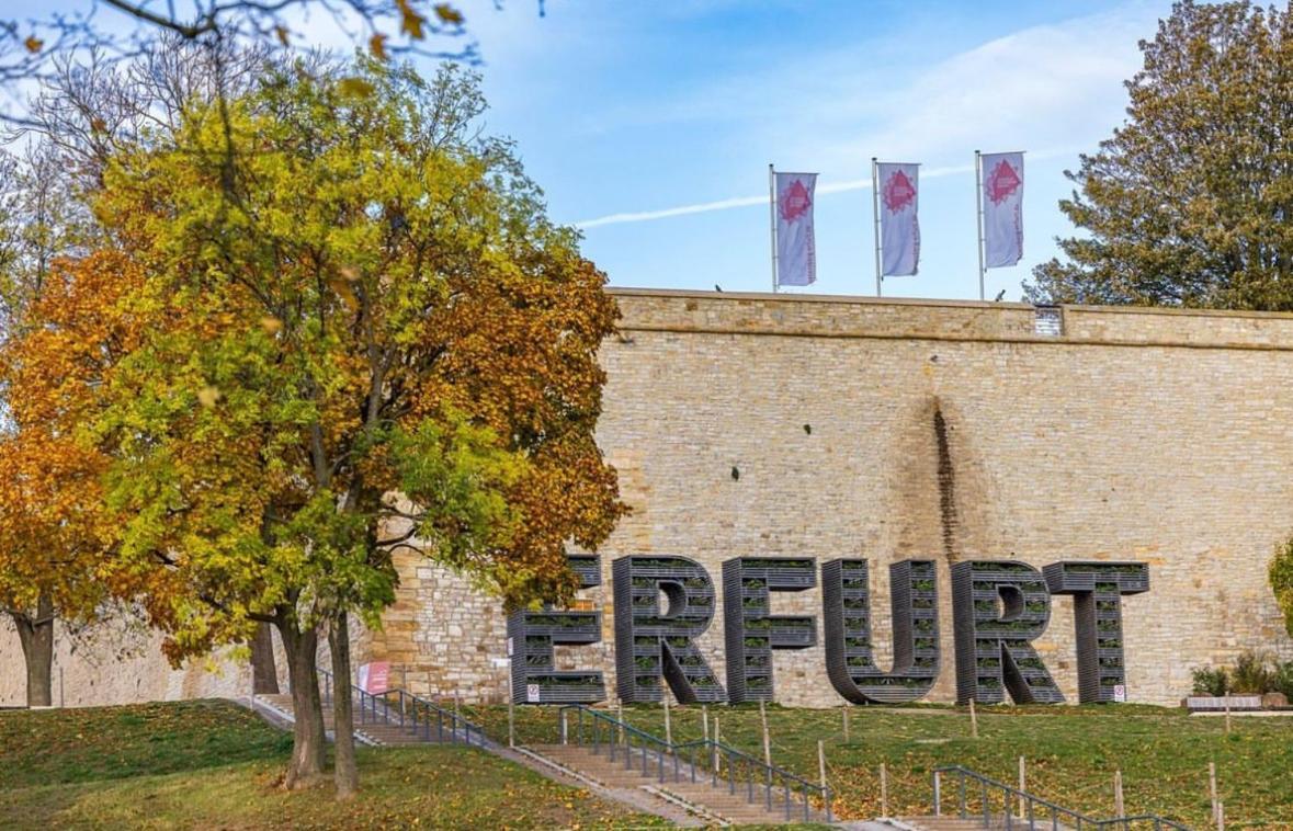 -Apartment Am Luisenpark-Perfekte Lage Im Gruenen Fuer Ihren Aufenthalt Erfurt Esterno foto